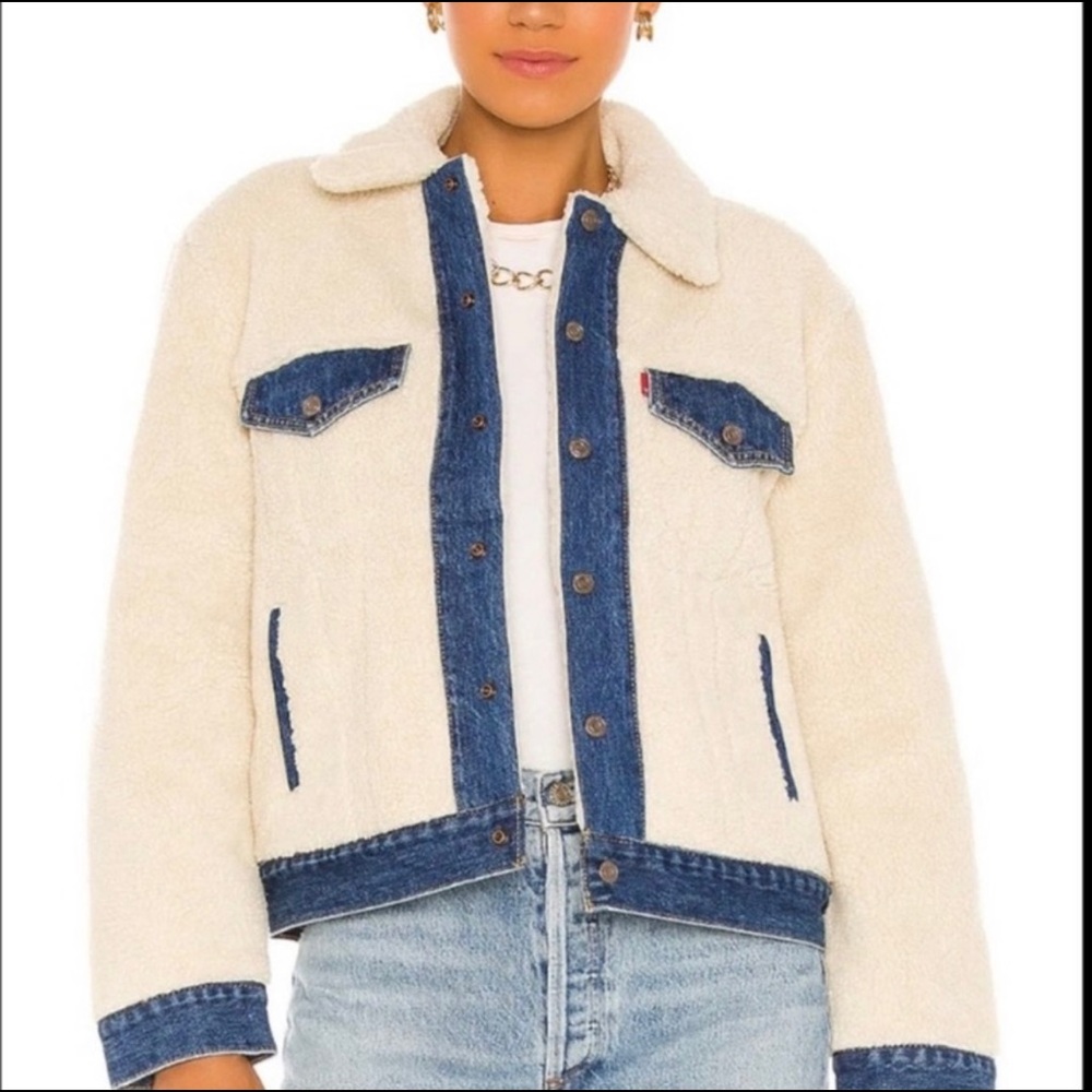 Levi’s Ex-Boyfriend Trucker Jacket- S